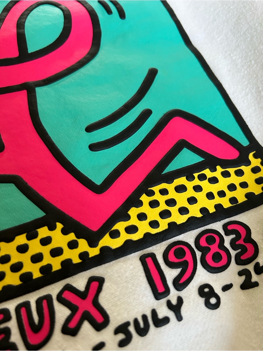 H&M Crewneck Sweatshirt with Pink & Teal Graphic "Montreux Jazz Festival 1983" M - Picture 14 of 14